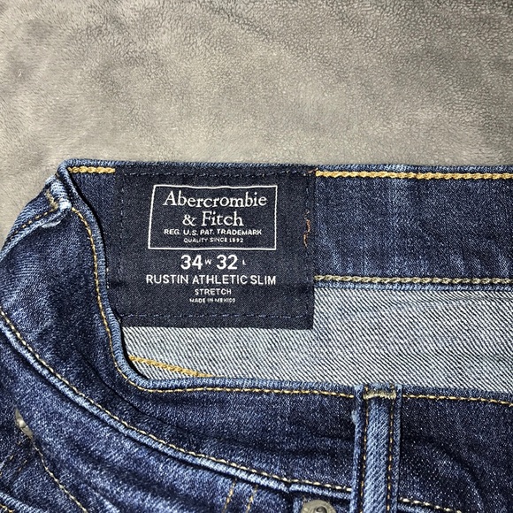 Abercrombie Jeans - Picture 1 of 3
